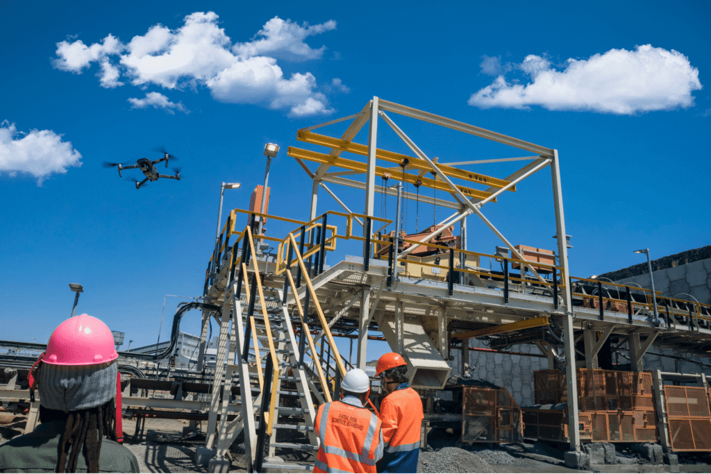 élèves professionnels métier du btp en formation drone spécialisée dans la construction